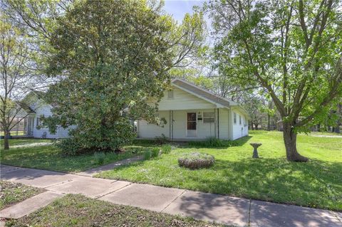 908 E 11th Street, Pittsburg, KS 66762 - MLS#: 2543875