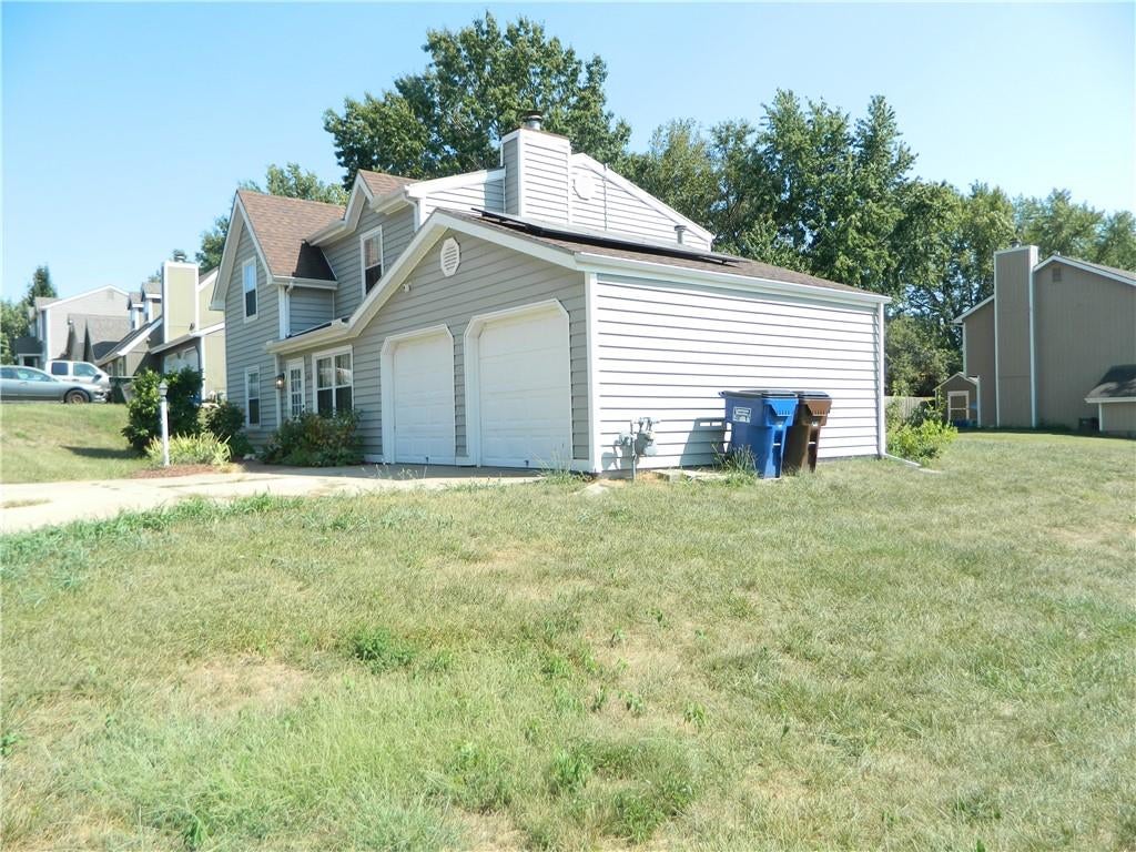 3619 Lakecrest Court