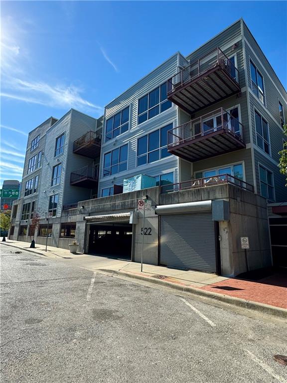 522 Locust Lane 302