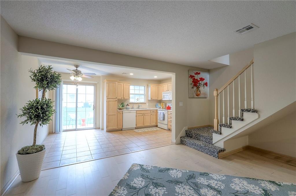 5854 NW Plantation Lane