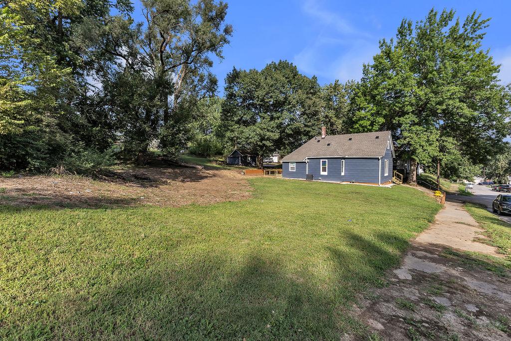 523 Shady Avenue