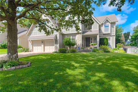 Photo of 12814 Bond Street, Overland Park, KS 66213 (MLS # 2628004)