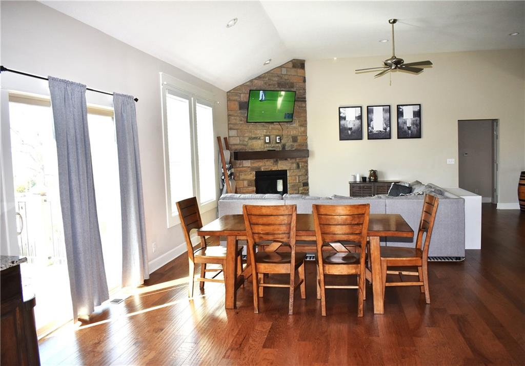1652 Shadow Drive
