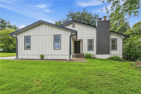 13201 Craig Avenue, Grandview, MO 64030 - MLS#: 2637619