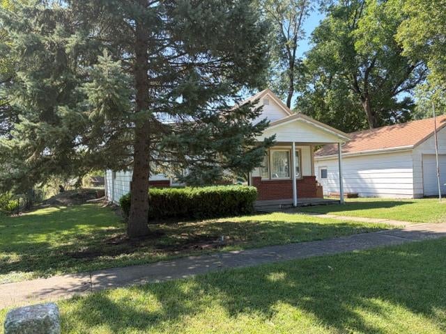 103 E 4th Street