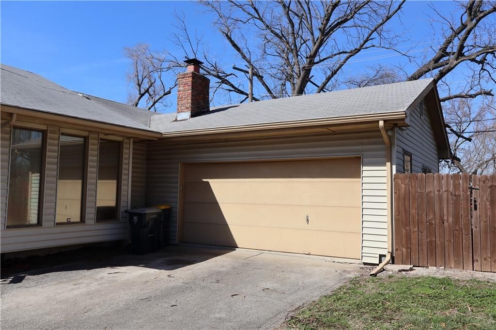 Photo of 3111 Kensington Avenue, Kansas City, MO 64128 (MLS # 2608326)
