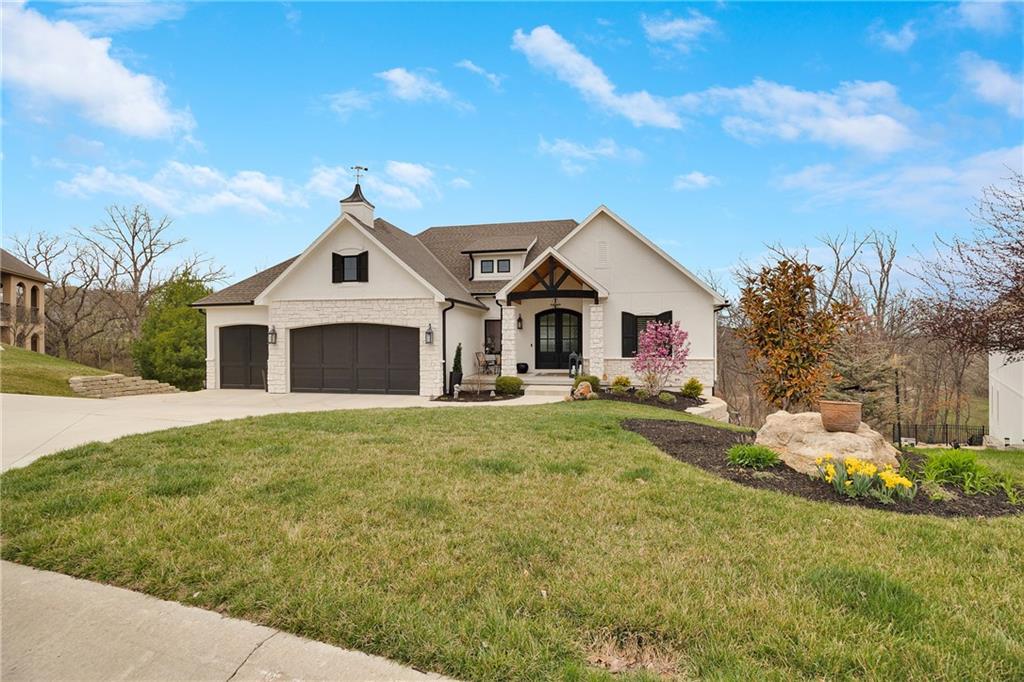 336 Thoreau Circle