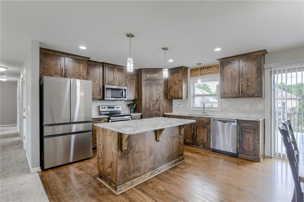 1309 NW Brentwood Drive
