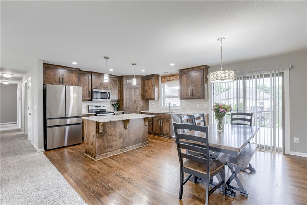 1309 NW Brentwood Drive