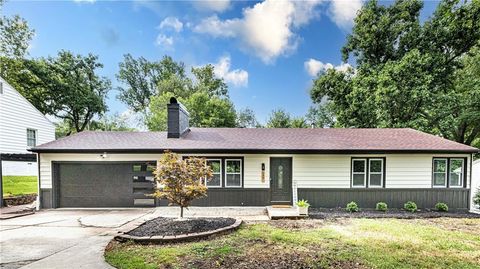 17 Briarcliff Road, Kansas City, MO 64116 - #: 2568518