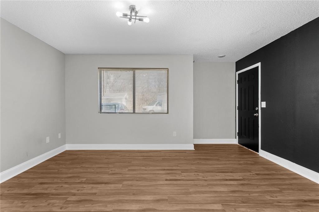 1502 W 25th Court D7