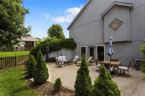 Tiny photo for 756 Herrman Court, Liberty, MO 64068 (MLS # 2623955)