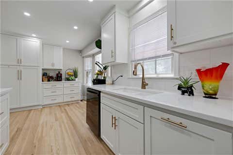 10428 Grand Avenue, Kansas City, MO 64114 - #: 2629769