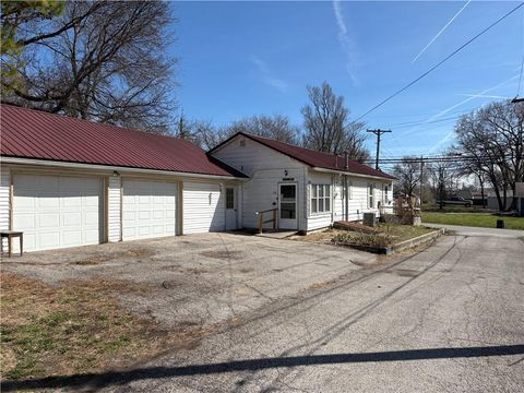 MLS: 2609838