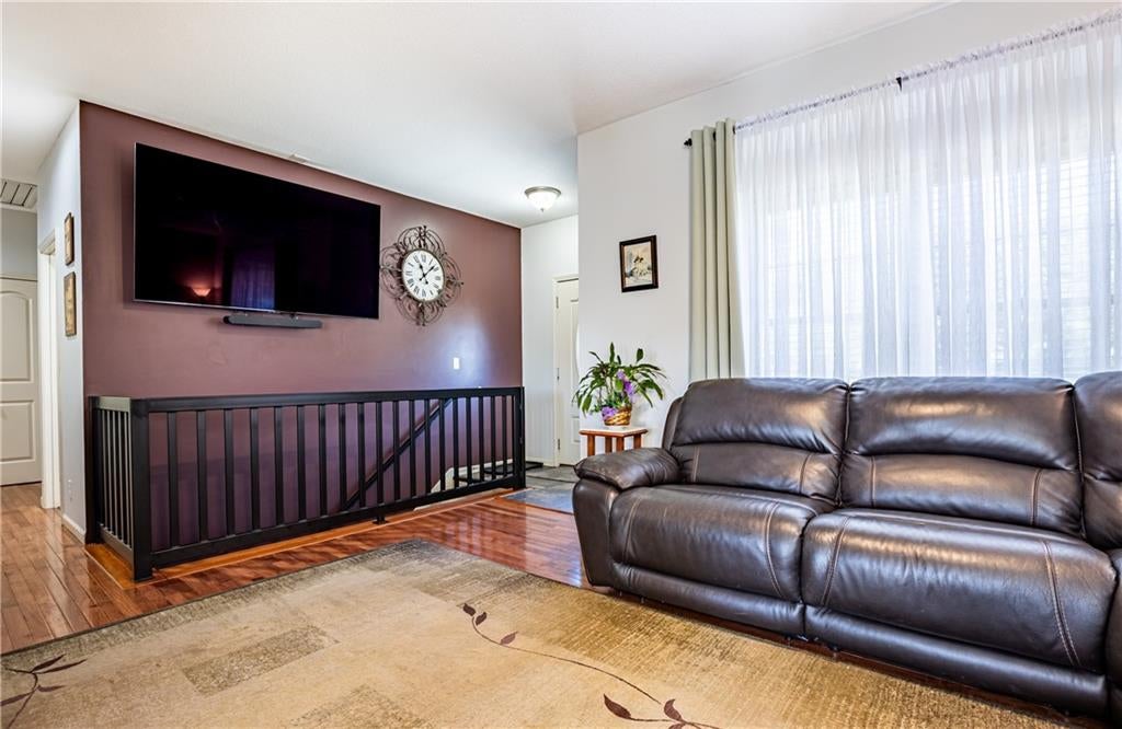 1009 Cherokee Lane