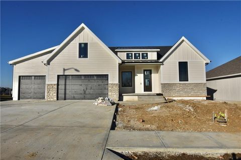 8308 NE 76TH Terrace Kansas City MO 64158