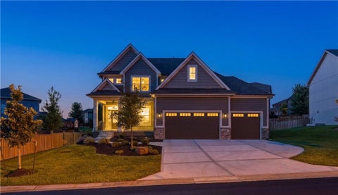 11563 S Montclaire Drive, Olathe, KS 66061 - MLS#: 2627898