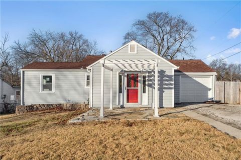 4456 N Bellefontaine Avenue, Kansas City, MO 64117 - MLS#: 2595060