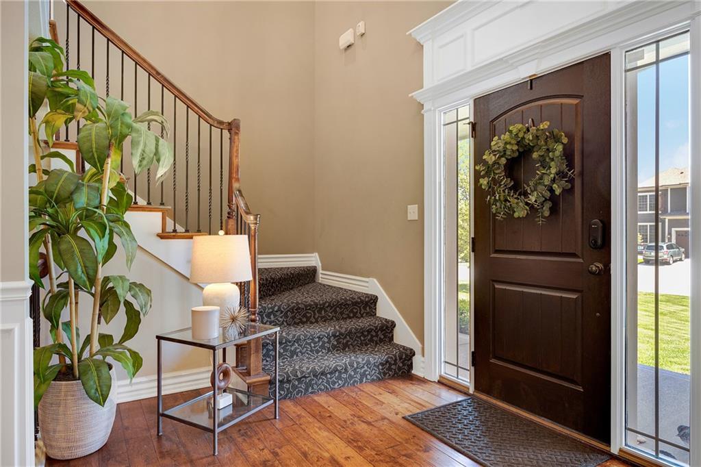 204 SW Ansel Adams Drive