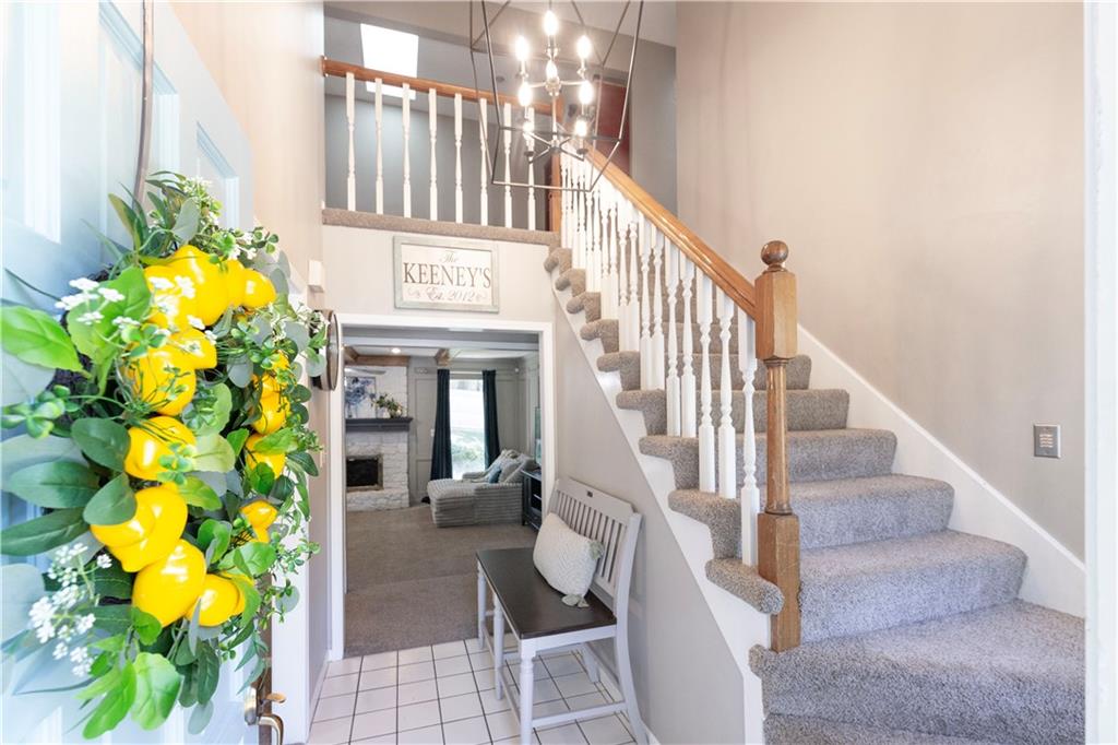 1602 NW Weatherstone Lane