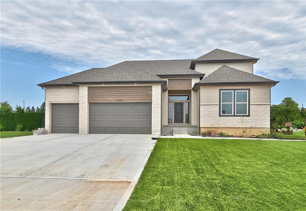 6039 Apache Drive