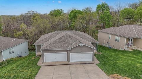 3301-3303 N 103rd Terrace Kansas City KS 66109