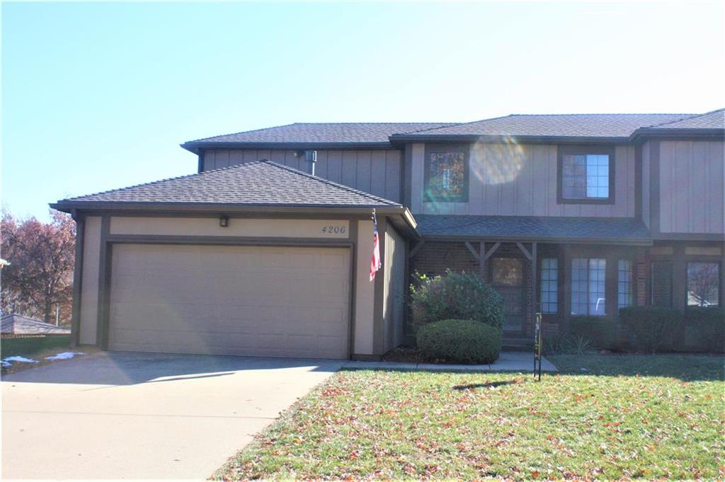 Photo 1 of 27 — 4206 Country Lane, St Joseph, MO 64506