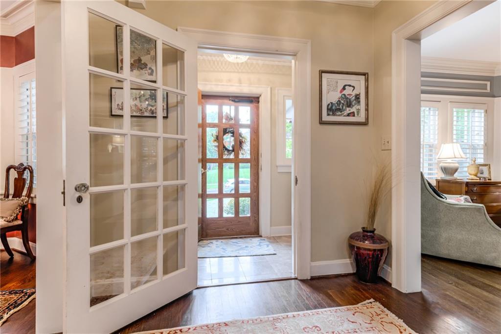 1227 Huntington Road