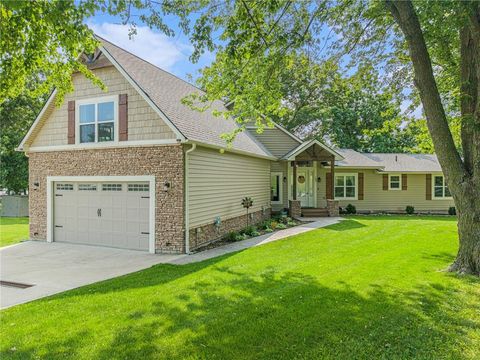 108 Lakeside Point Gallatin MO 64640