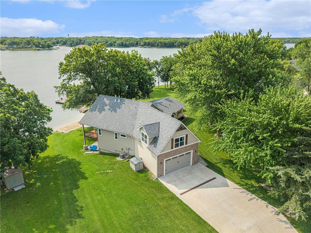 108 Lakeside Point