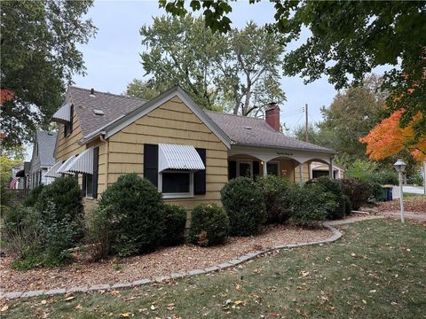 4126 Elledge Drive Roeland Park KS 66205