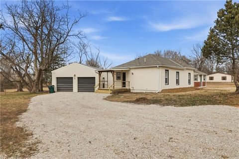 402 S Jefferson Street, Archie, MO 64725 - MLS#: 2605644