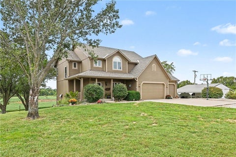 Photo of 14275 142nd Street, Bonner Springs, KS 66012 (MLS # 2645165)