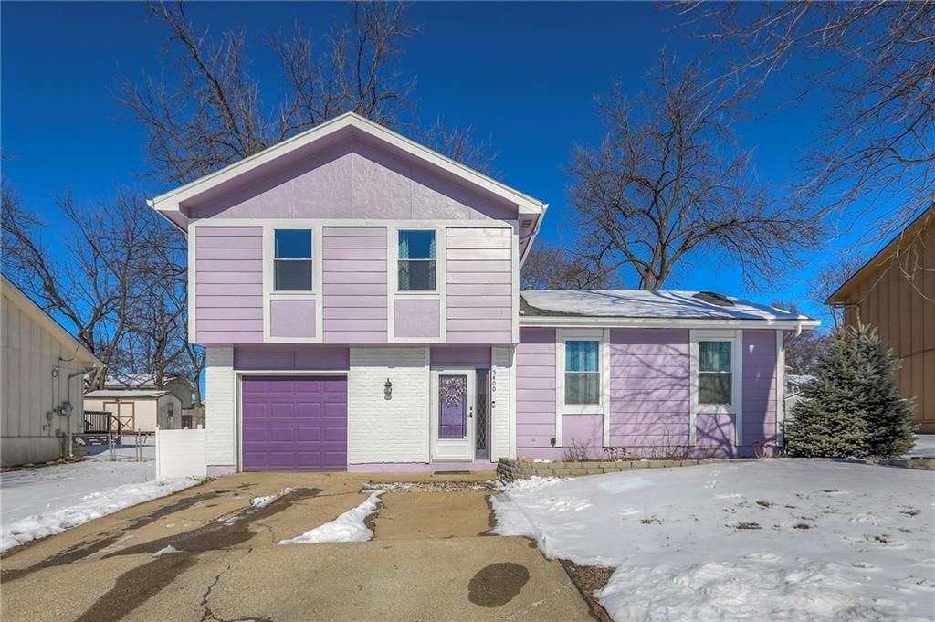 Photo of 5400 Hazen Avenue, Kansas City, KS 66106 (MLS # 2598460)