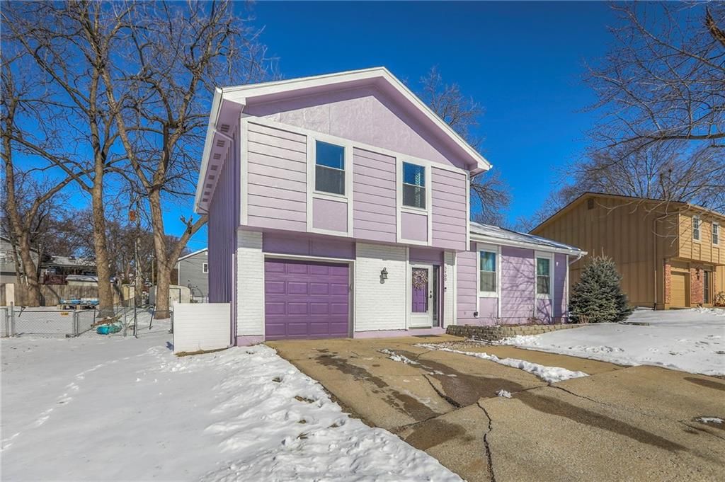 Photo of 5400 Hazen Avenue, Kansas City, KS 66106 (MLS # 2598460)
