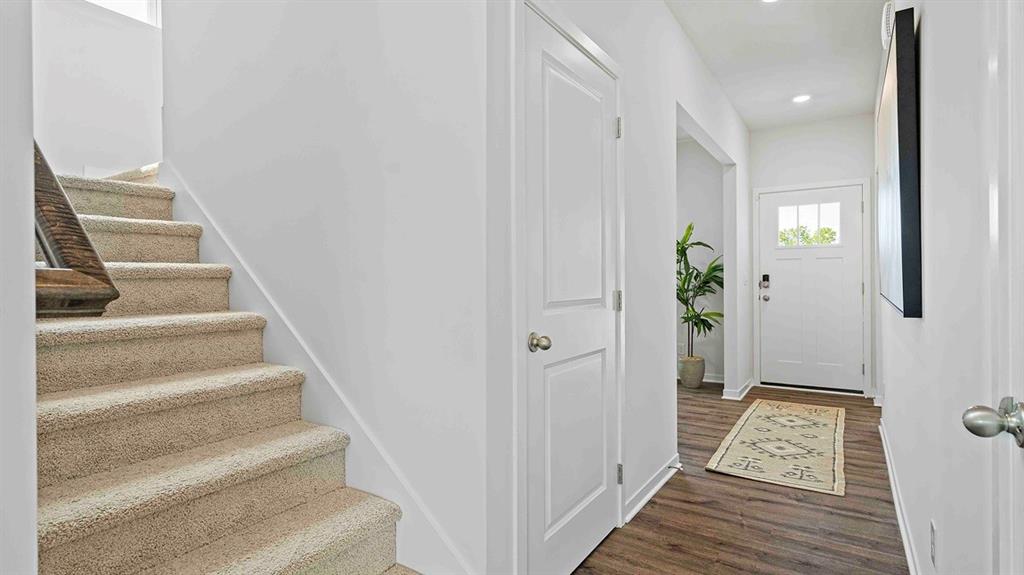 19550 W 202nd Terrace