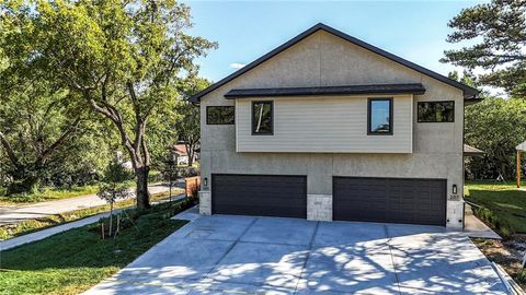 213 NW Orchard Court, Lee\'s Summit, MO 64063 - MLS#: 2595401