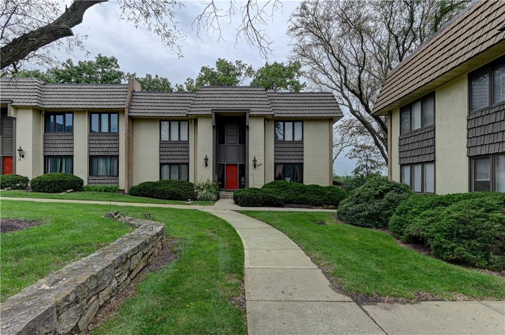 470 W 104th Street E