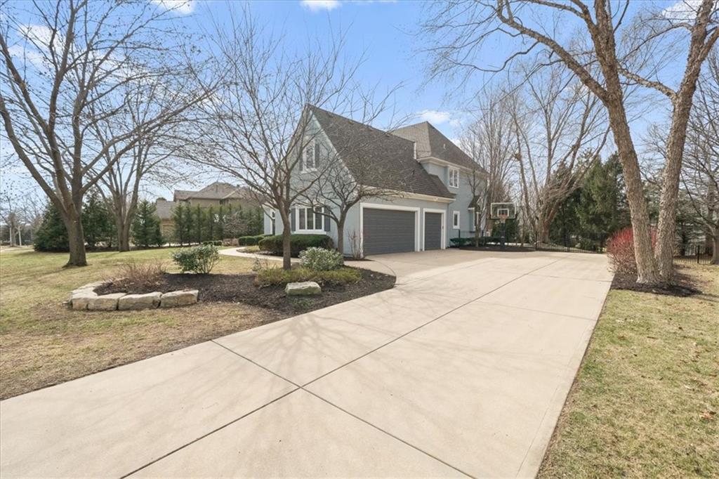 14104 BLUEJACKET Street