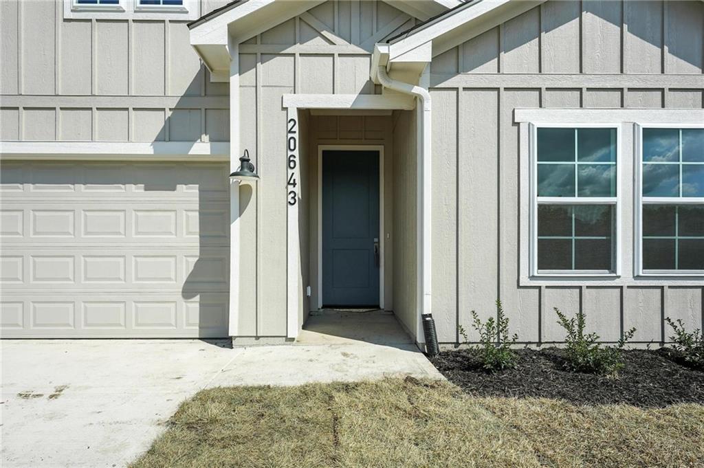 32719 W 179th Terrace