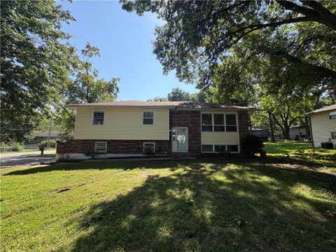 207 E 10th Street, Kearney, MO  - MLS#: 2642956