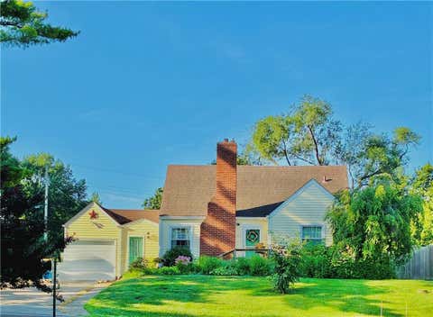 415 NE Moreland Drive, Oakwood Park, MO 64118 - MLS#: 2633275