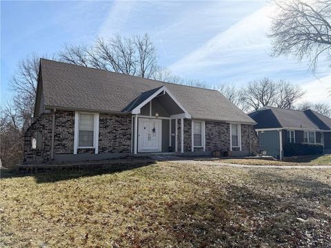 5207 Osage Avenue Kansas City MO 64133