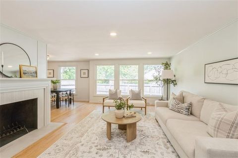 5008 W 79th Street Prairie Village KS 66208