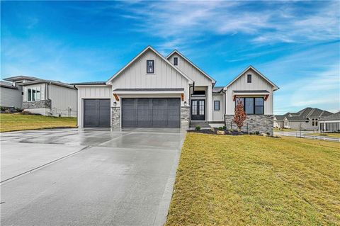 9845 Shady Bend Road Lenexa KS 66227