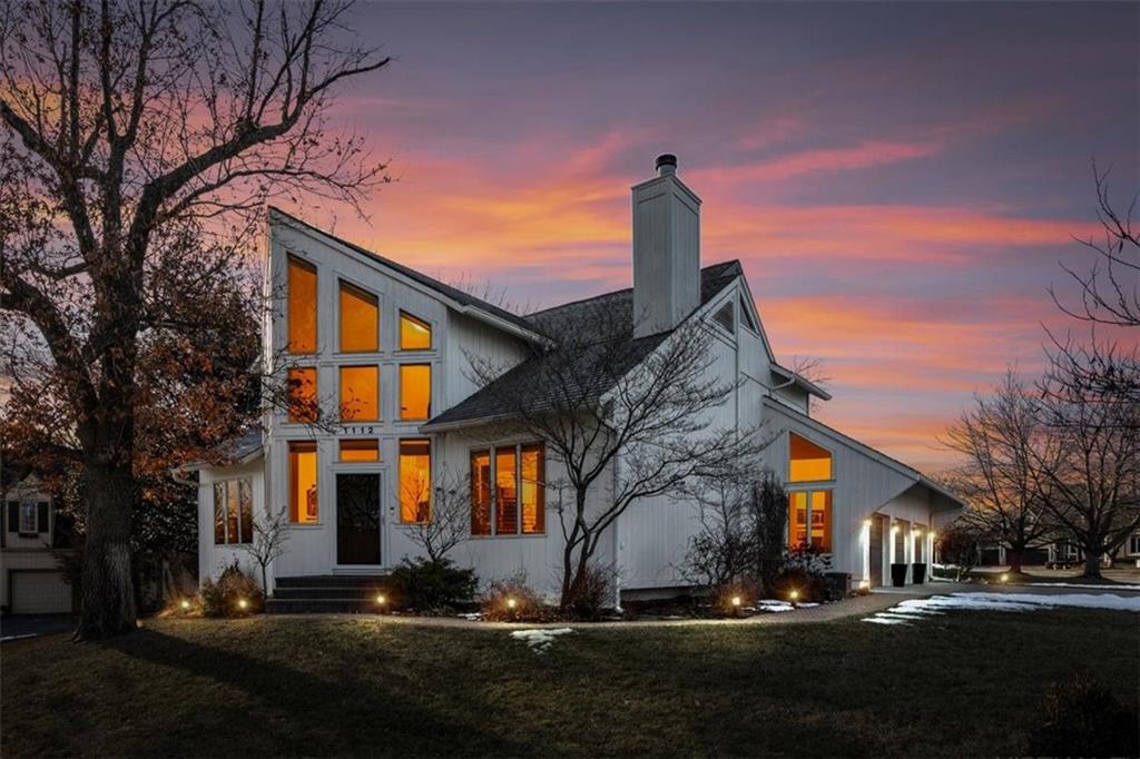 1112 NE Long Ridge Road