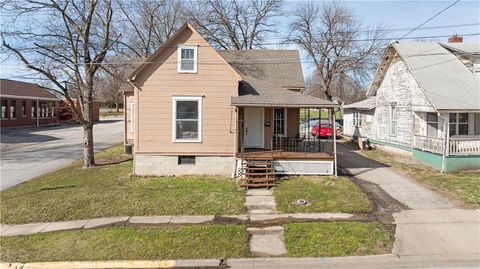 301 E Mitchell Street, Marshall, MO 65340 - #: 2606751