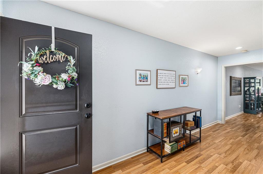 11684 N Ewing Avenue