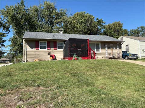 Photo of 7344 College Avenue, Kansas City, MO 64132 (MLS # 2635925)