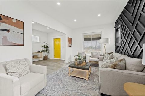 MLS: 2526945